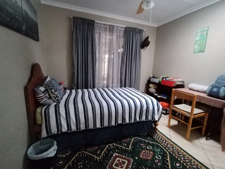 4 Bedroom Property for Sale in Noorsekloof Eastern Cape